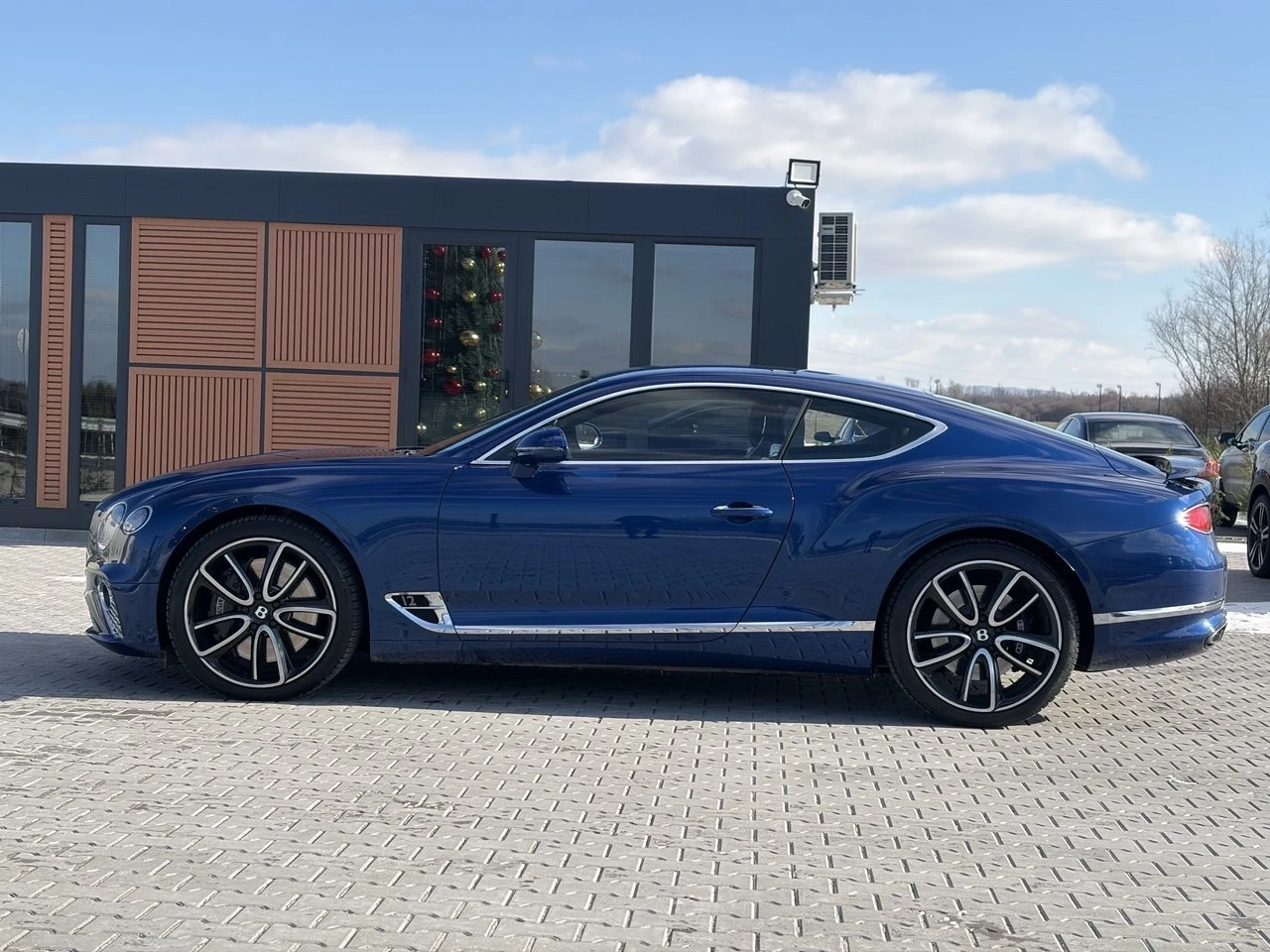 Bentley Continental gt W12 - изображение 3