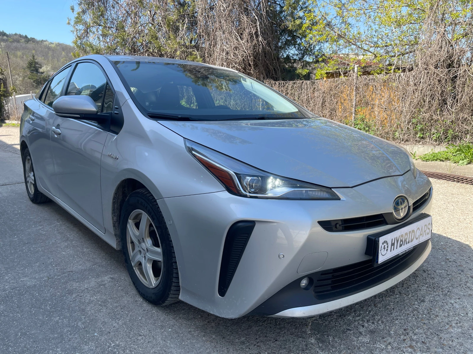 Toyota Prius Hybrid, снимка 6 - Автомобили и джипове - 53363010