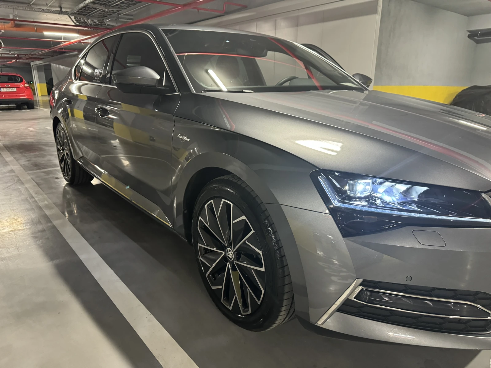 Skoda Superb L&K - изображение 2