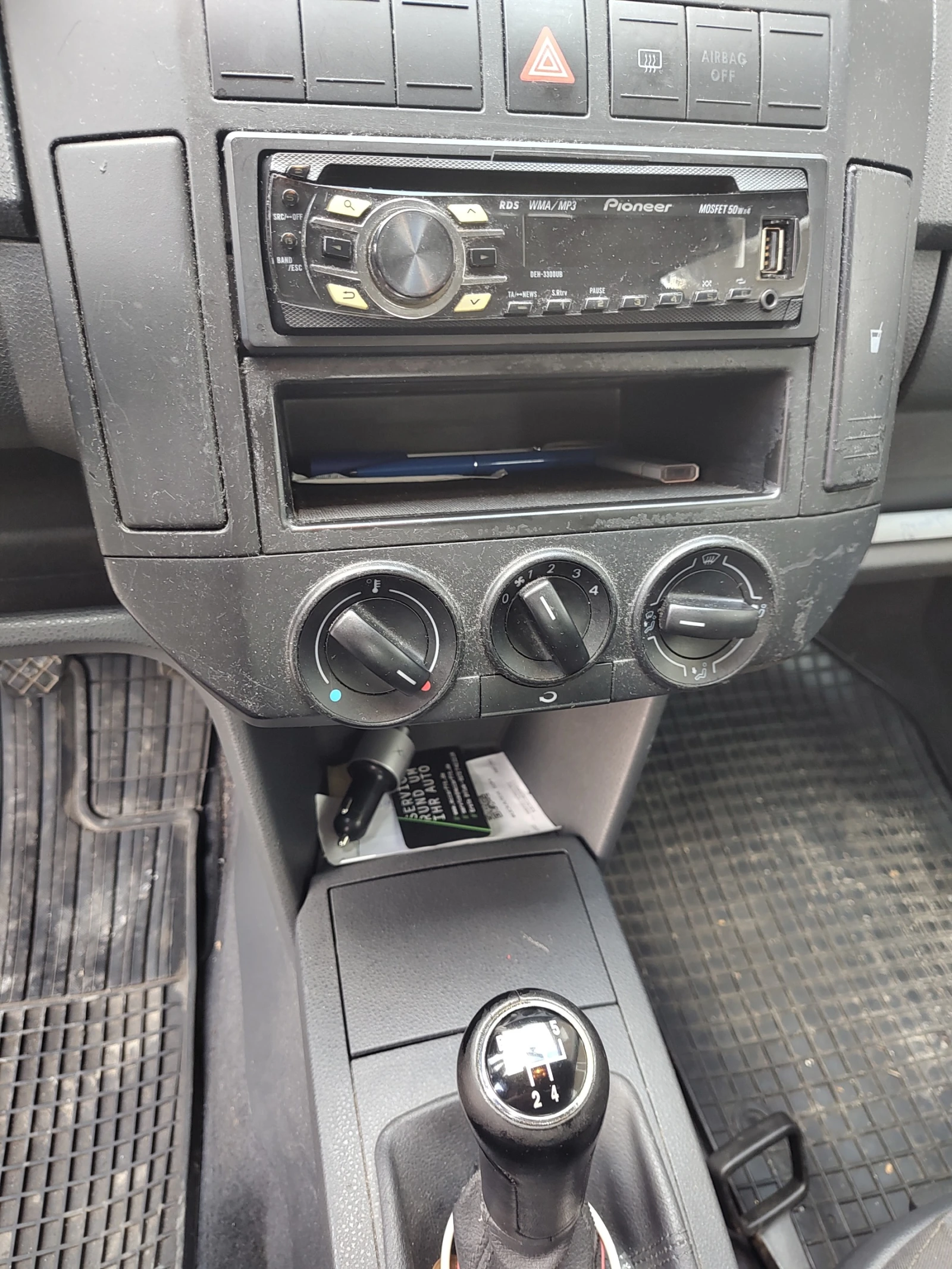 VW Polo, снимка 8 - Автомобили и джипове - 53771244