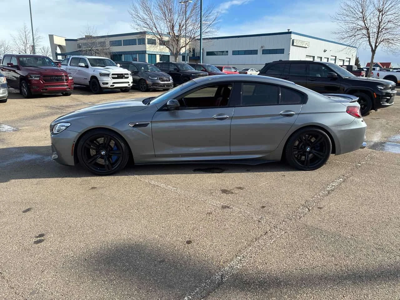 BMW M6 RWD * МАСАЖИ* ОБДУХВАНЕ* HEAD UP* KAMEPA* , снимка 3 - Автомобили и джипове - 53836288