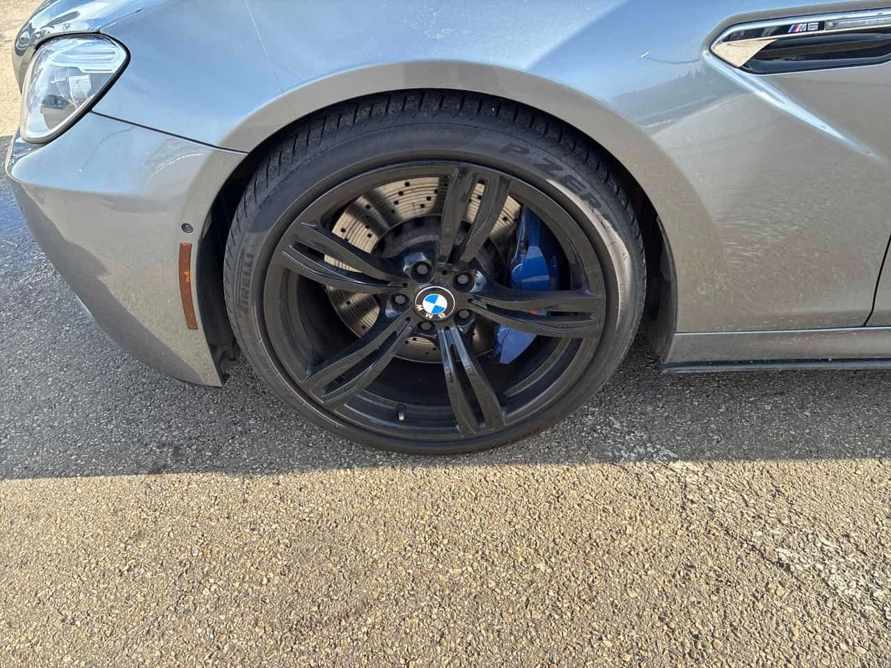 BMW M6 RWD * МАСАЖИ* ОБДУХВАНЕ* HEAD UP* KAMEPA* , снимка 6 - Автомобили и джипове - 53836288