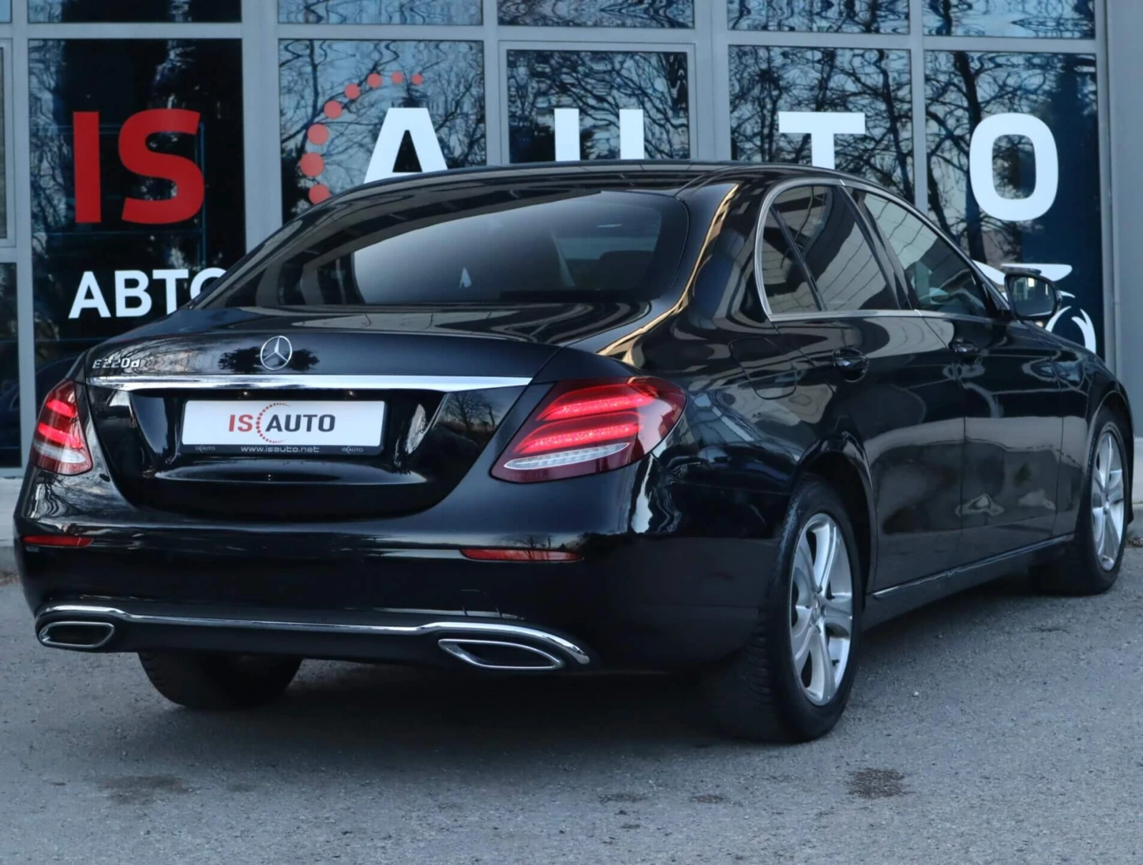 Mercedes-Benz E 220 CDI/Avantgarde/Dynamic Select/PRE-SAFE/Collision P, снимка 6 - Автомобили и джипове - 54184344