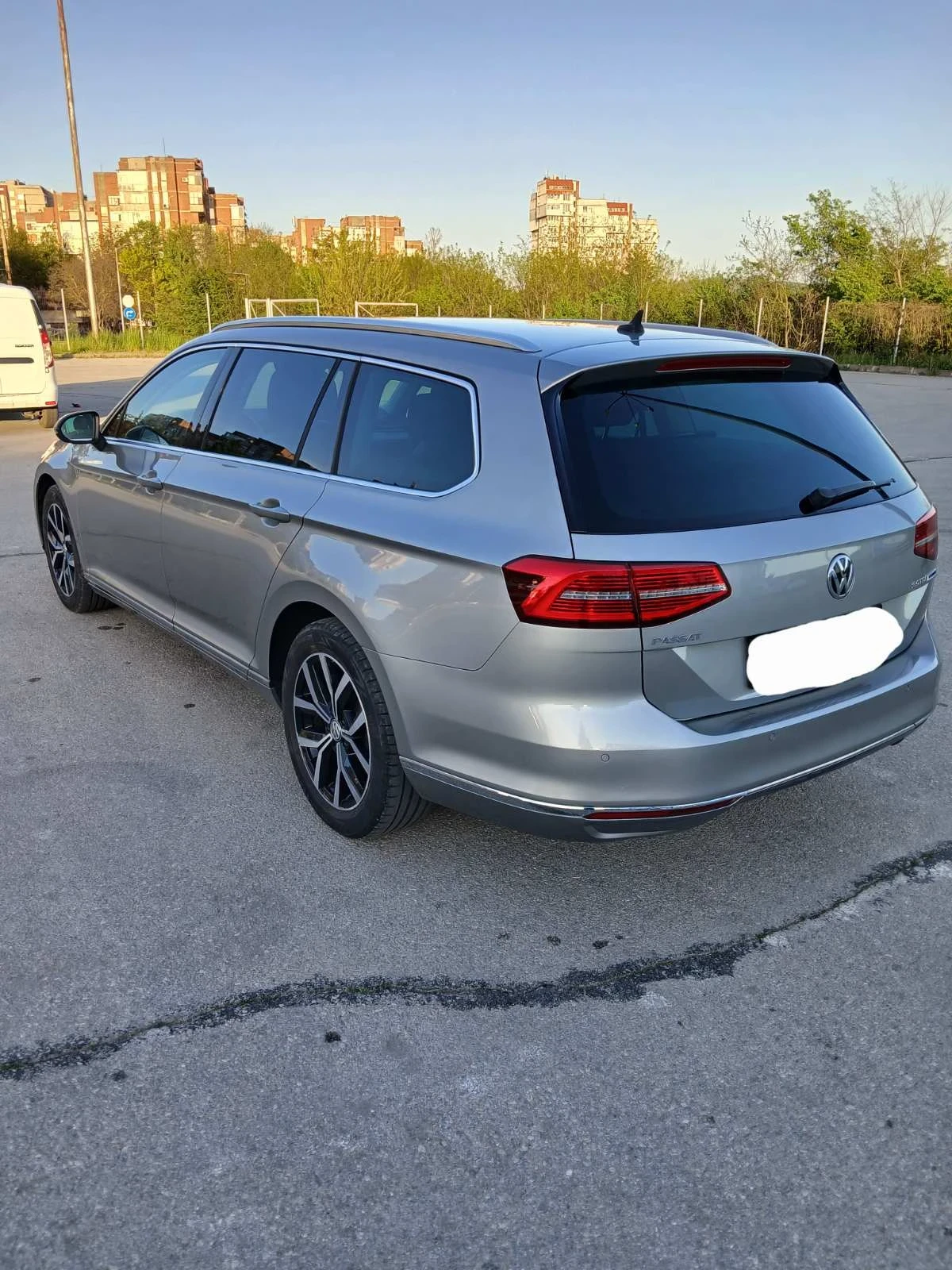 VW Passat 2.0 TDI BLUMOTION  | Mobile.bg � ����������� 7