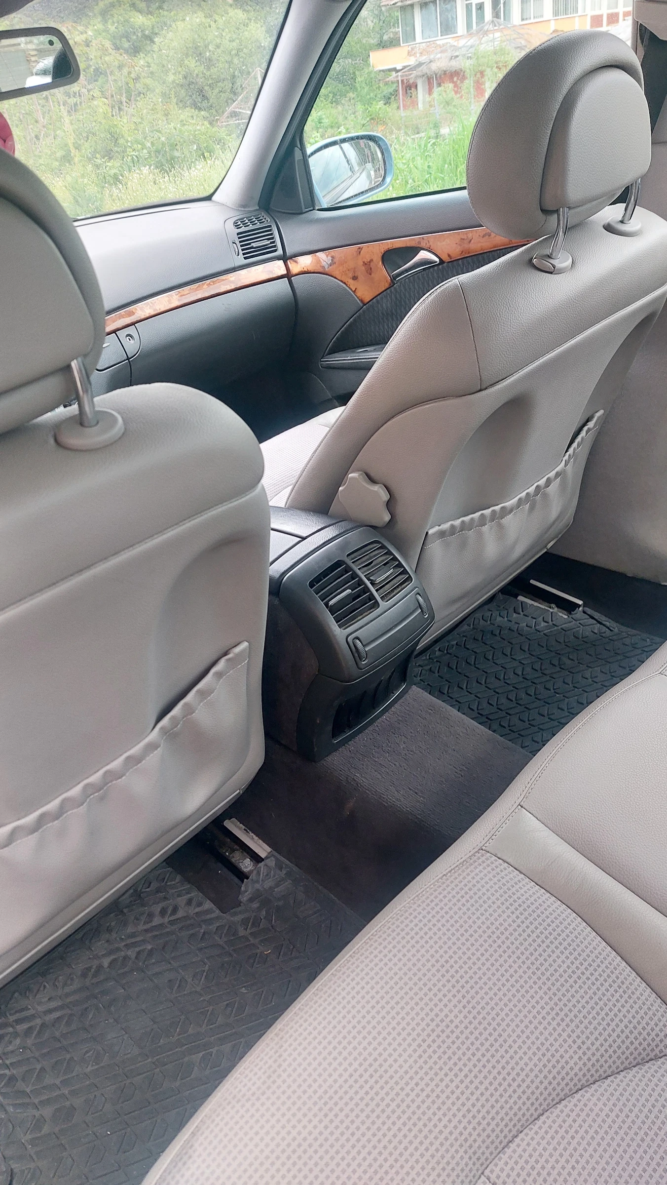Mercedes-Benz E 270, снимка 6 - Автомобили и джипове - 54375245