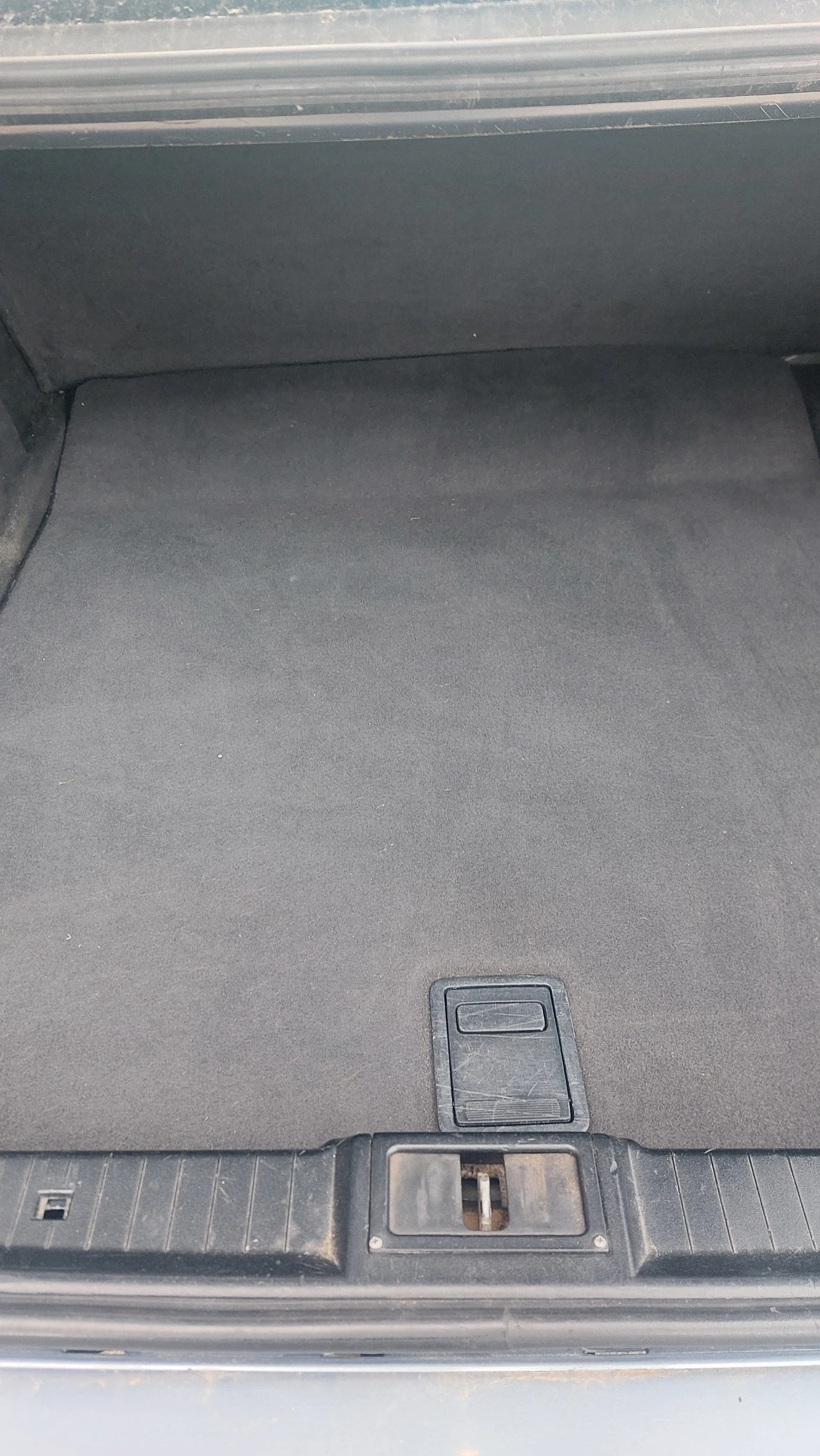 Mercedes-Benz E 270, снимка 4 - Автомобили и джипове - 54375245