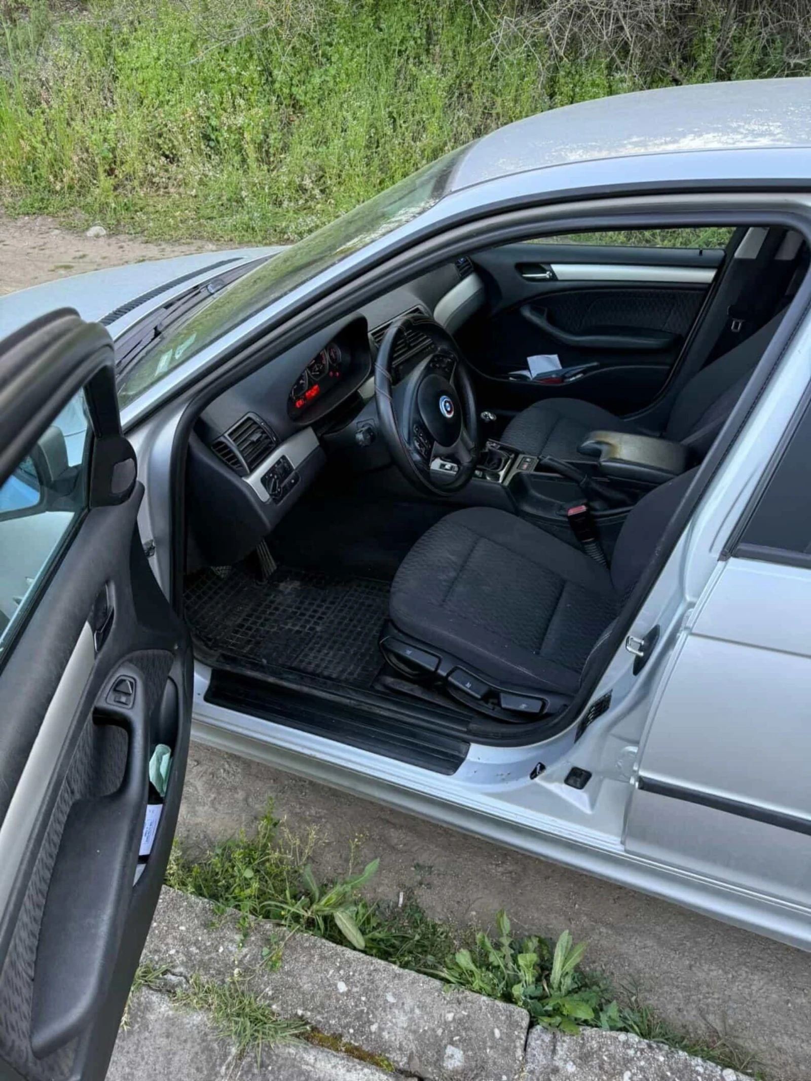 BMW 318, снимка 15 - Автомобили и джипове - 54492458