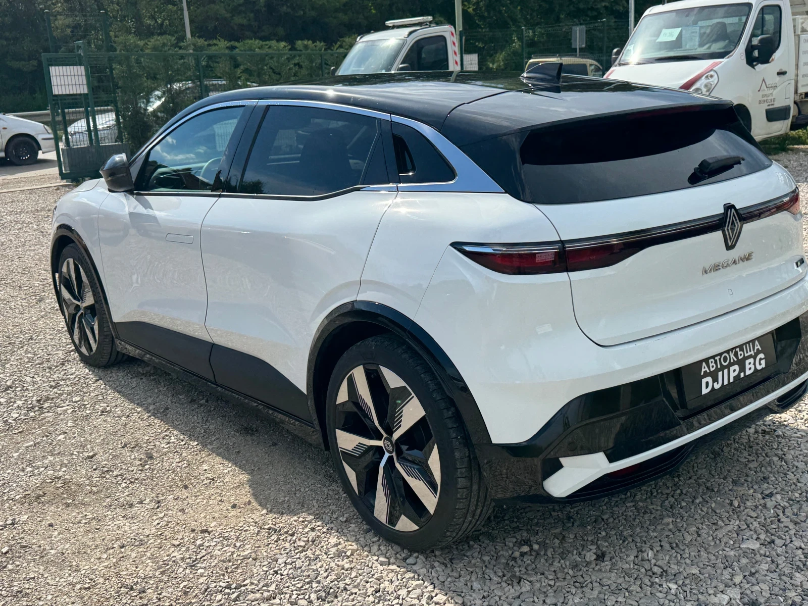 Renault Megane E-Tech - electric 60, снимка 8 - Автомобили и джипове - 54577014