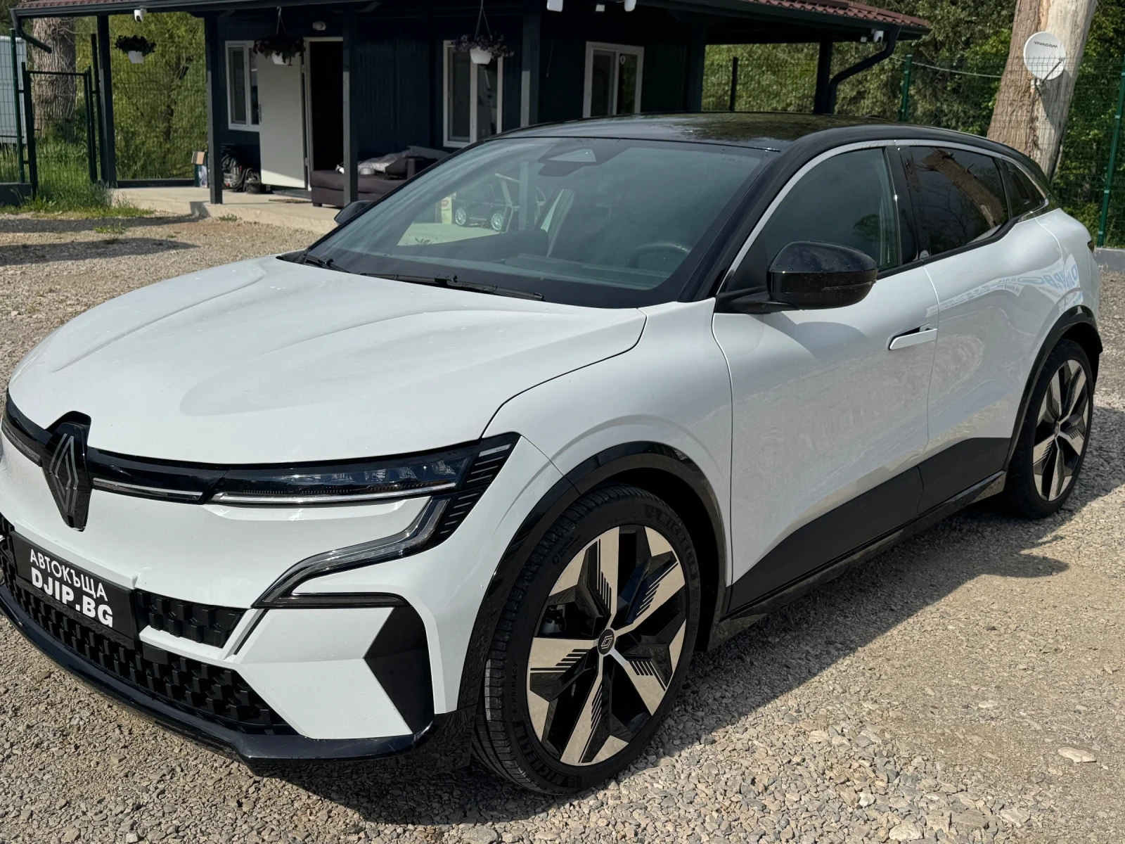 Renault Megane E-Tech - electric 60, снимка 3 - Автомобили и джипове - 54577014