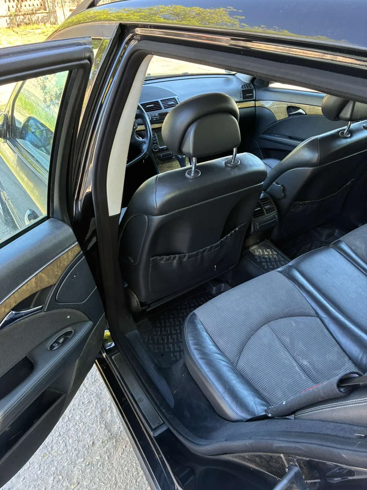 Mercedes-Benz E 320 3.2  V6, снимка 7 - Автомобили и джипове - 54580511