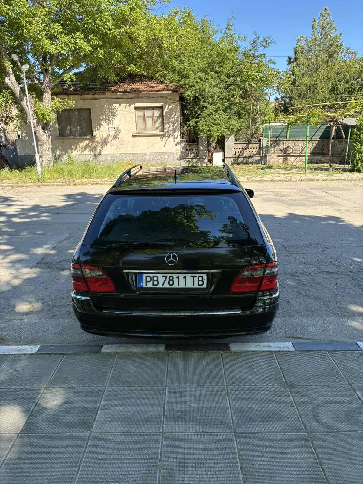 Mercedes-Benz E 320 3.2  V6, снимка 4 - Автомобили и джипове - 54580511