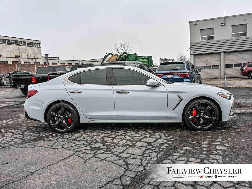 Genesis G70  3.3T Sport AWD, снимка 5 - Автомобили и джипове - 54598097