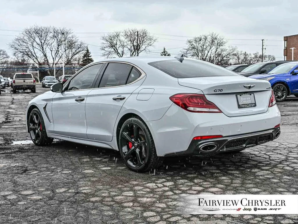 Genesis G70  3.3T Sport AWD, снимка 6 - Автомобили и джипове - 54598097