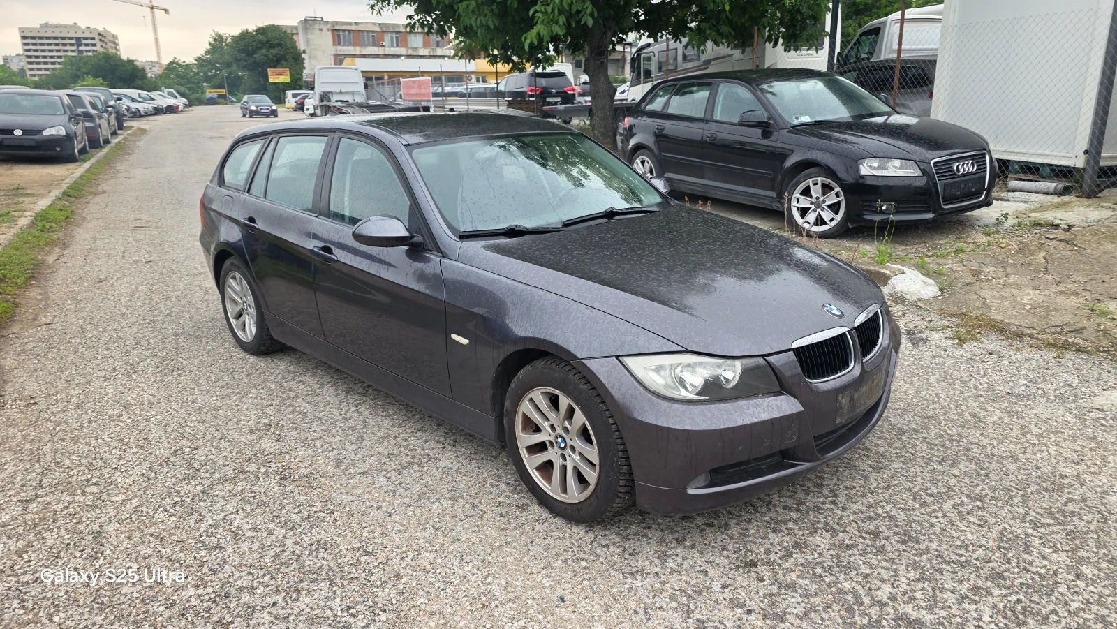 BMW 320 2.0d, снимка 13 - Автомобили и джипове - 54984780