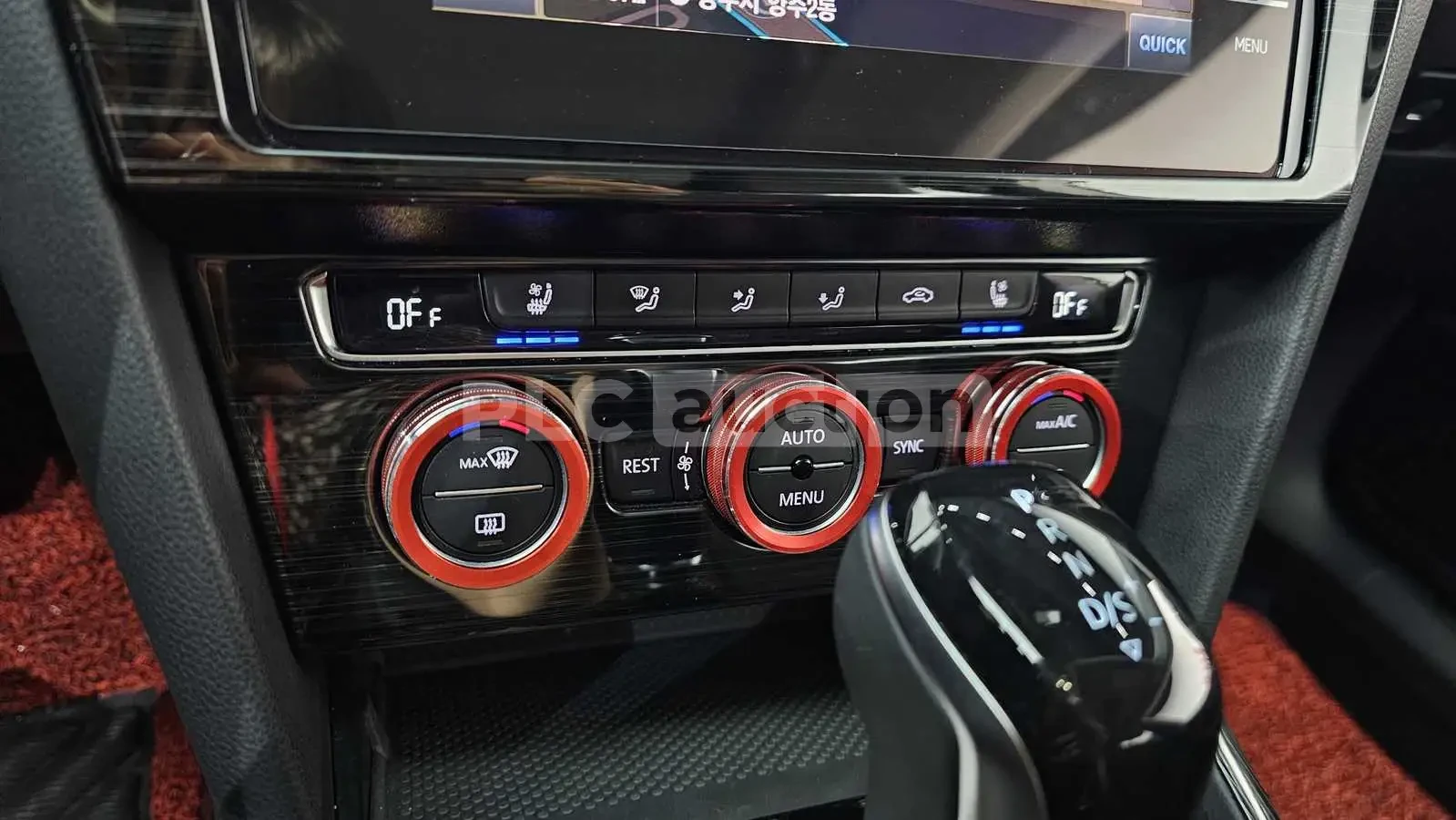 VW Arteon PRESTIGE R-LINE 4X4/360/PANO/ПОДГРЕВ/ОБДУХВАНЕ/, снимка 13 - Автомобили и джипове - 55156347
