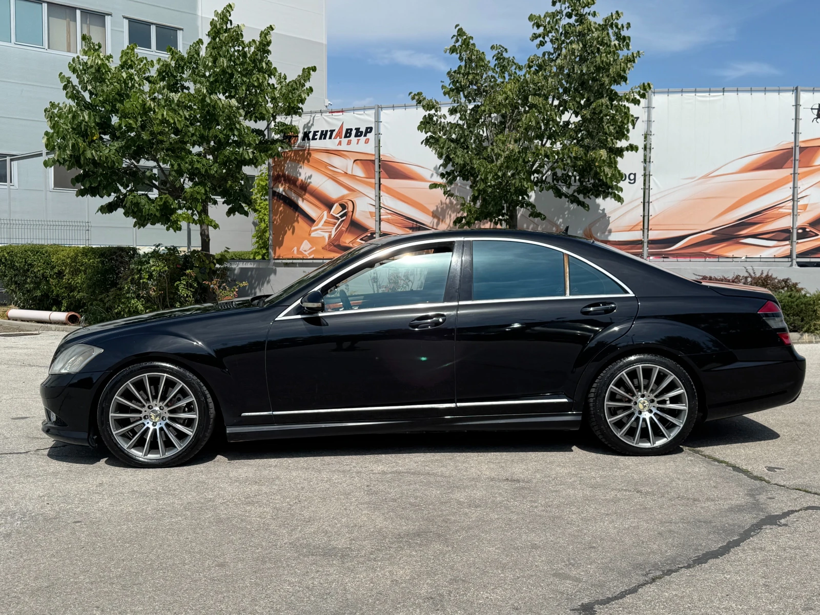 Mercedes-Benz S 500 5.5i 388 к.с./4matic/AMG Pack, снимка 2 - Автомобили и джипове - 55308473