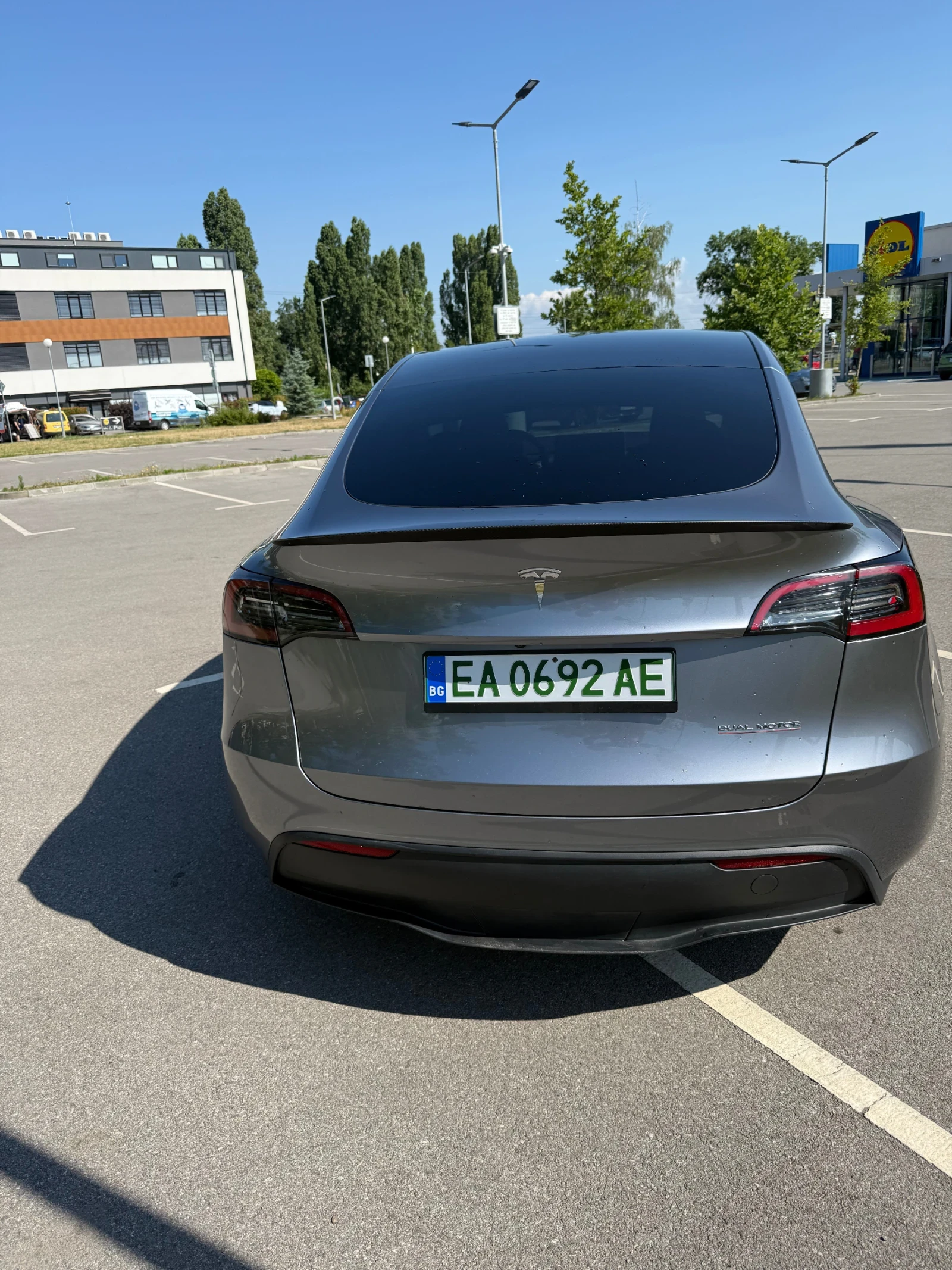 Tesla Model Y Performance, снимка 4 - Автомобили и джипове - 55327174