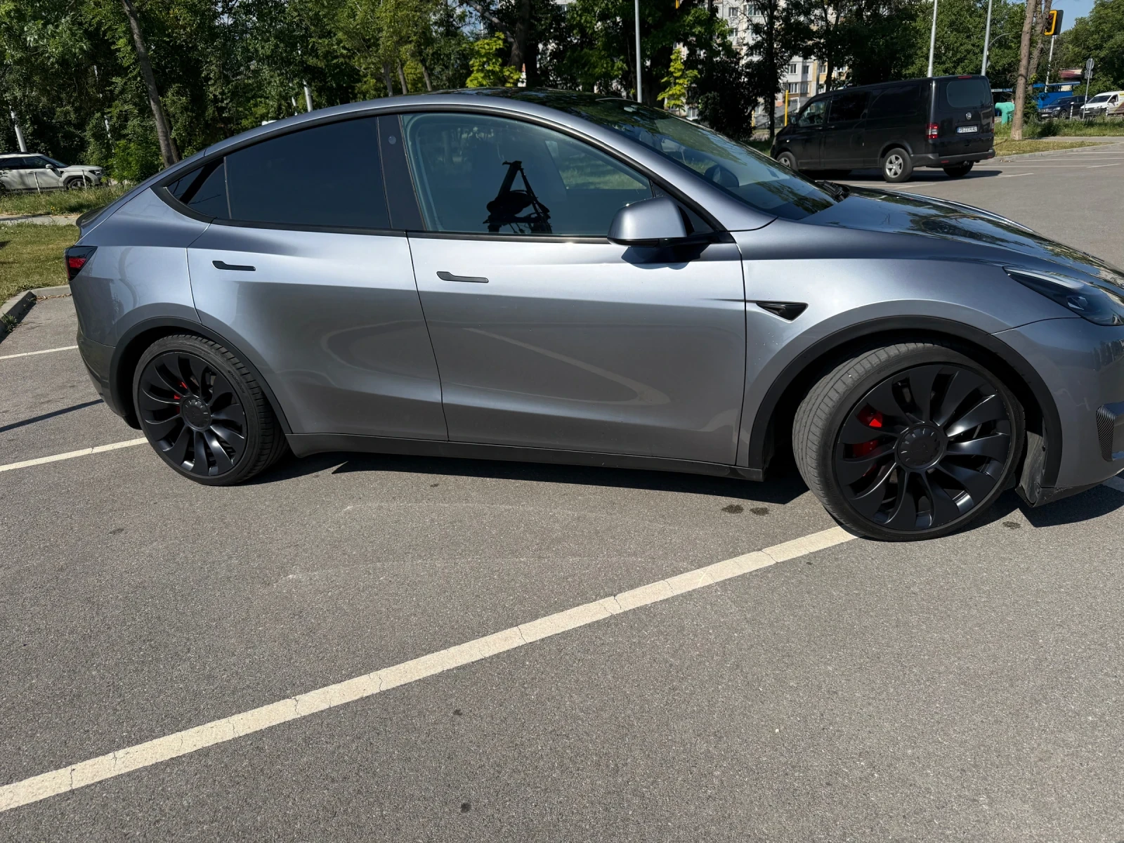Tesla Model Y Performance, снимка 3 - Автомобили и джипове - 55327174