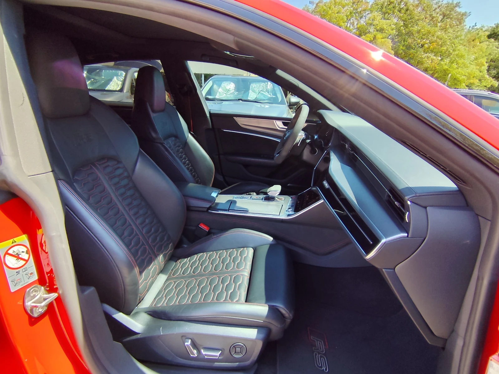 Audi Rs7 SPORTBACK* CERAMIC* АВТОМАТИК* 360/3D CAMERA* , снимка 14 - Автомобили и джипове - 55691797