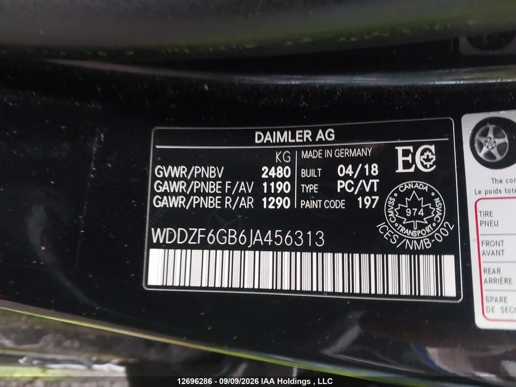 Mercedes-Benz E 400 * 4MATIC * CARFAX * ОПЦИЯ ЗА ФИНАНСИРАНЕ, снимка 9 - Автомобили и джипове - 56057396