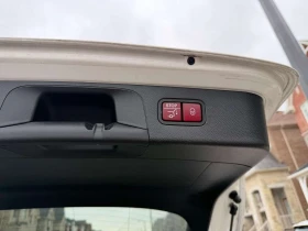 Mercedes-Benz GLC 300 * 4MATIC* DISTRONIC* ПАНОРАМА* , снимка 15