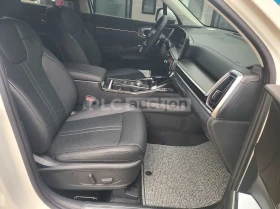 Kia Sorento 2.2 4x4| КАМЕРА| DIST| PANO| ОБДУХ| ВКЛ.ТЕХНОТЕСТ, снимка 10