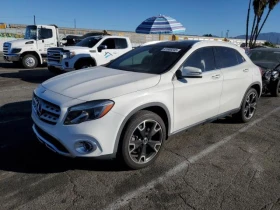  Mercedes-Benz GLA 25...