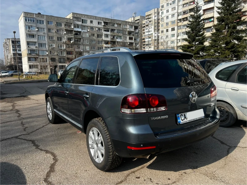 VW Touareg 3.0 TDI, снимка 4 - Автомобили и джипове - 49314728