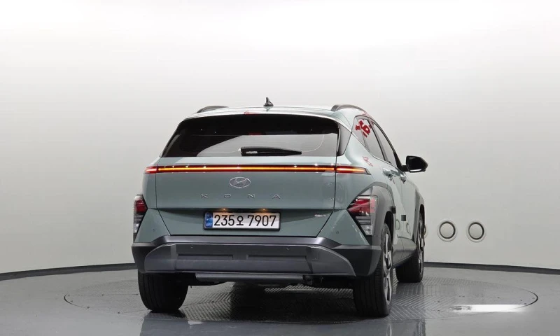 Hyundai Kona Gasoline 1.6 Turbo 4WD Inspiration, снимка 4 - Автомобили и джипове - 52113669
