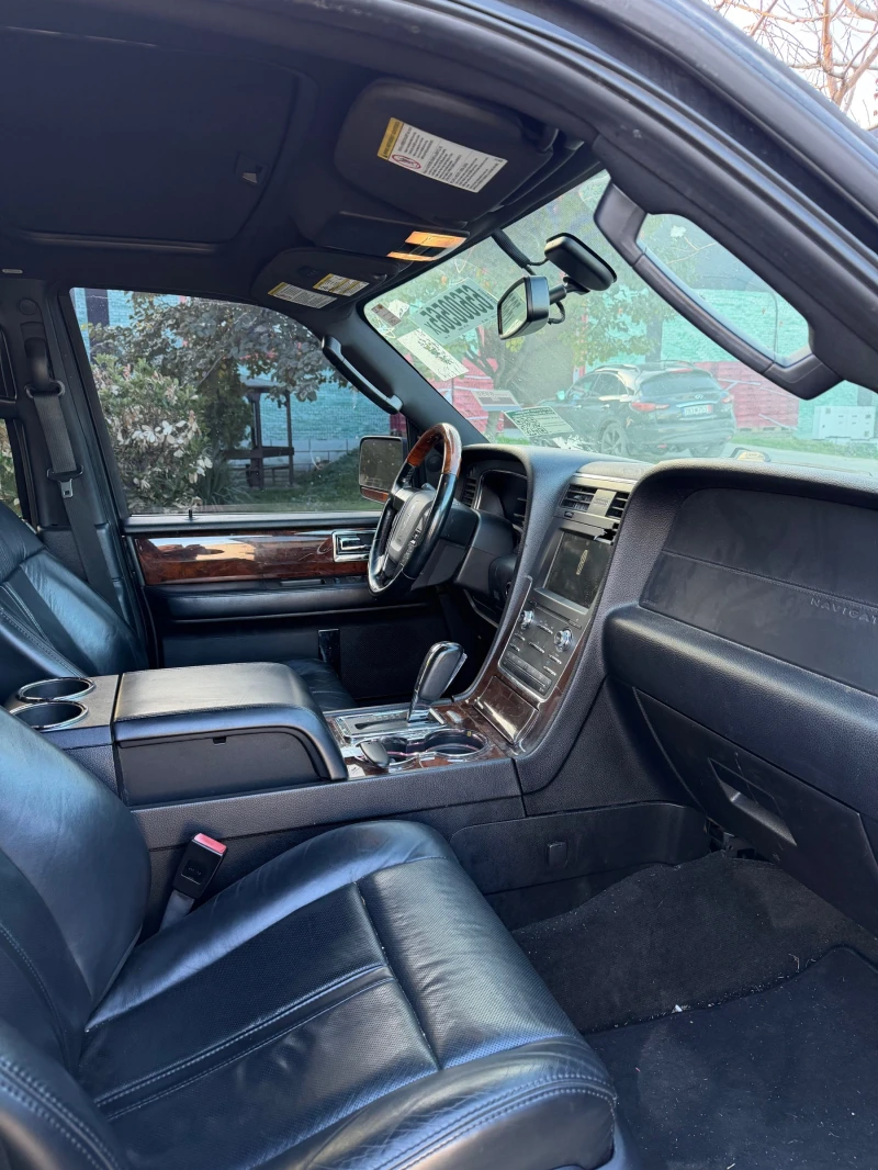Lincoln Navigator 3.5 V6, снимка 9 - Автомобили и джипове - 52747560