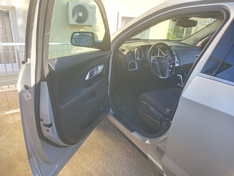 Chevrolet Equinox, снимка 6 - Автомобили и джипове - 52554329