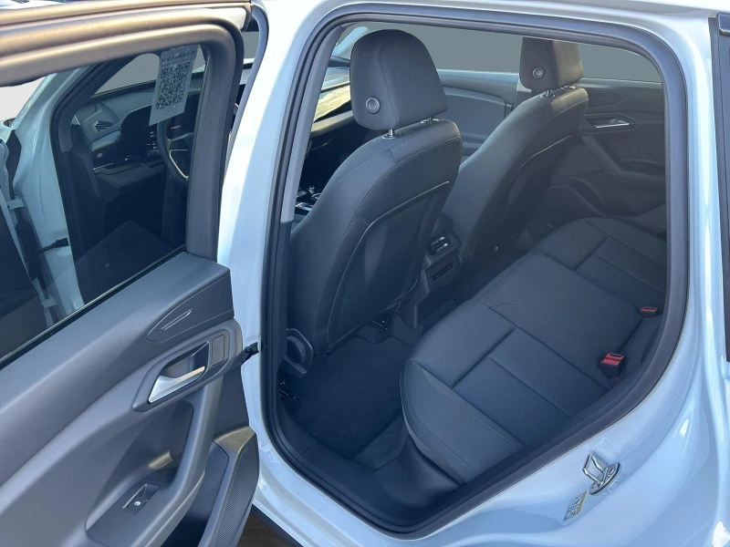 Audi Q6 83kW* 360CAM* DISTR* KEYLESS* LED* , снимка 13 - Автомобили и джипове - 52747152