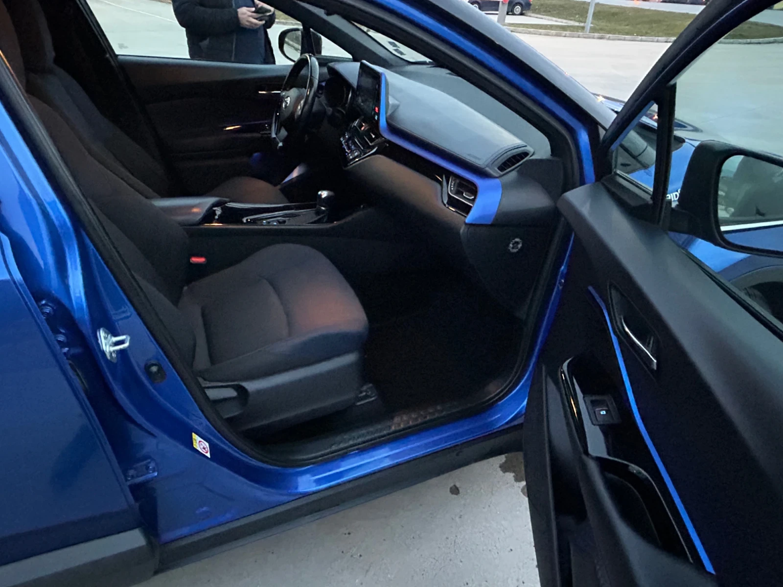 Toyota C-HR HYBRID 1.8 | Mobile.bg � ����������� 8