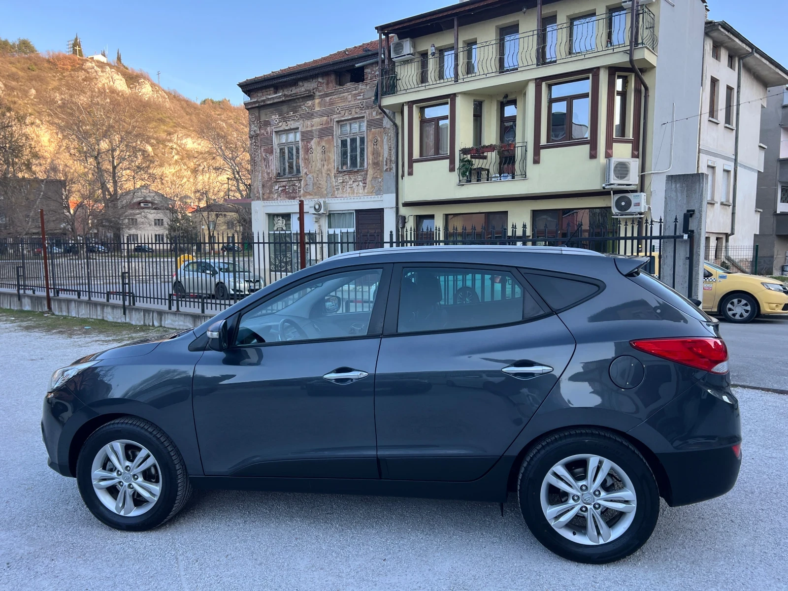 Hyundai IX35 1.7crdi* 214000km, снимка 6 - Автомобили и джипове - 53747702