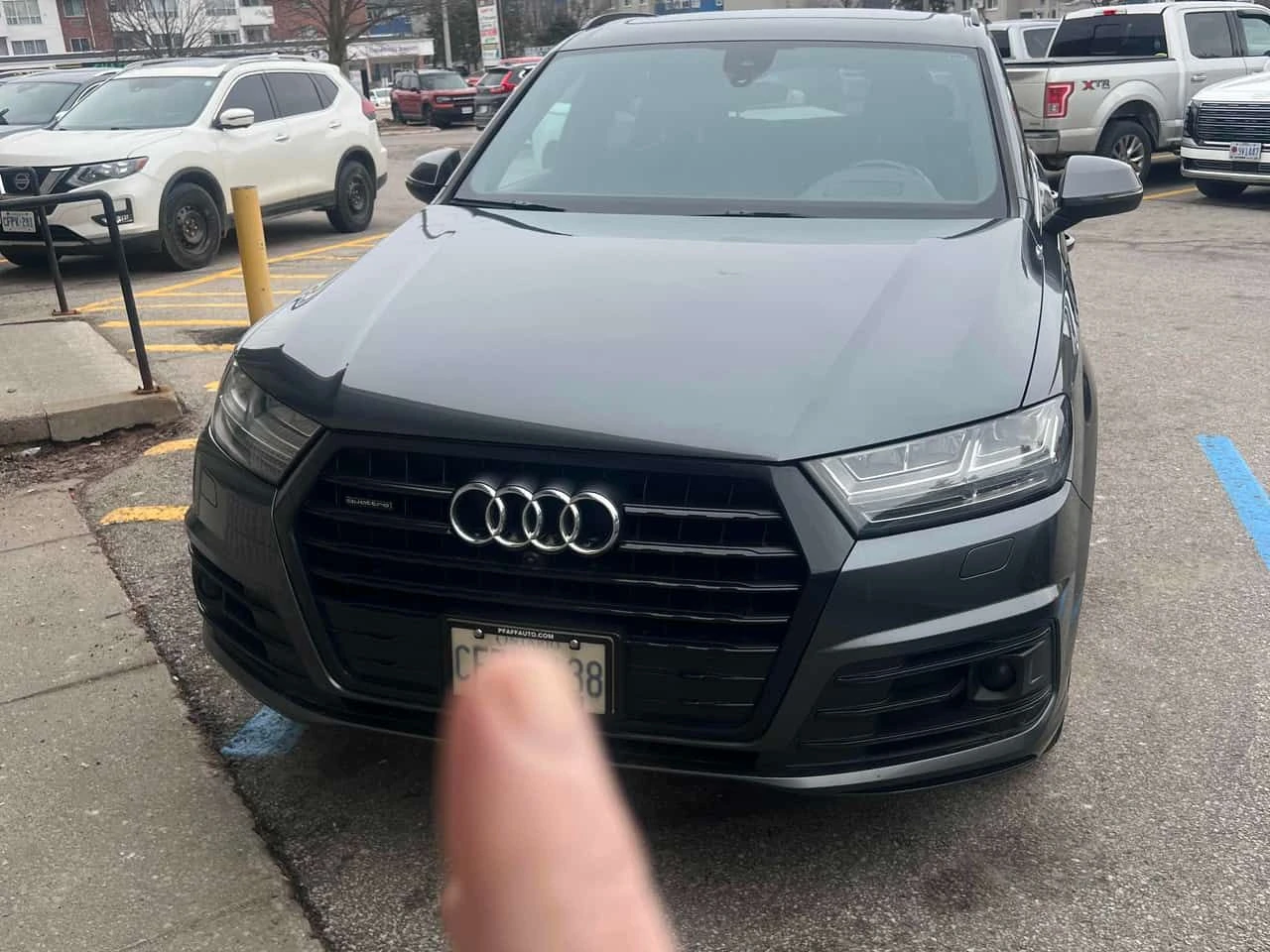 Audi Q7 * Technik * ДИСТРОНИК* 360 КАМЕРА* ПОДГРЕВИ* ОБДУХ, снимка 6 - Автомобили и джипове - 53987349