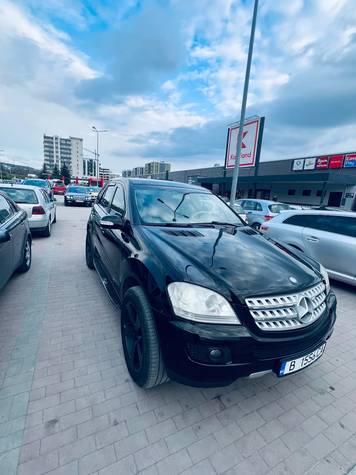 Mercedes-Benz ML 320