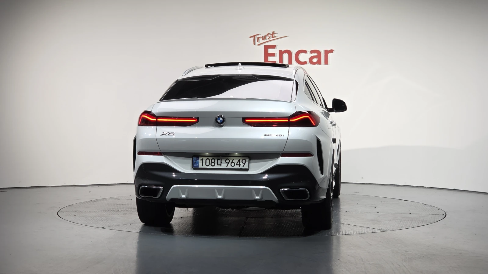 BMW X6 M-PK* LASER* B58* HEAD-UP* 360* ОБДУХ* КРАЙНА ЦЕНА, снимка 3 - Автомобили и джипове - 54629698