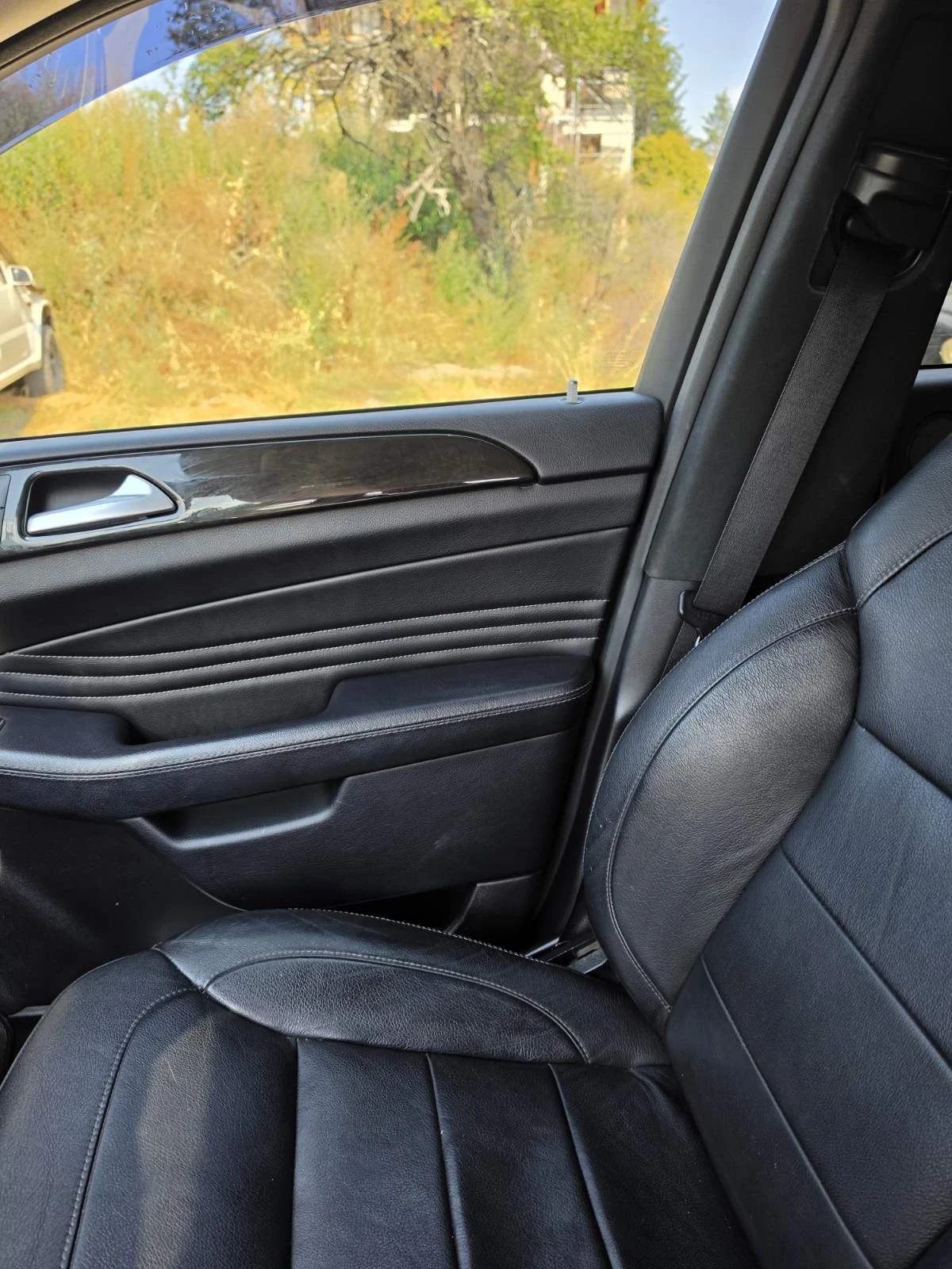 Mercedes-Benz GLE 350, снимка 11 - Автомобили и джипове - 55845864