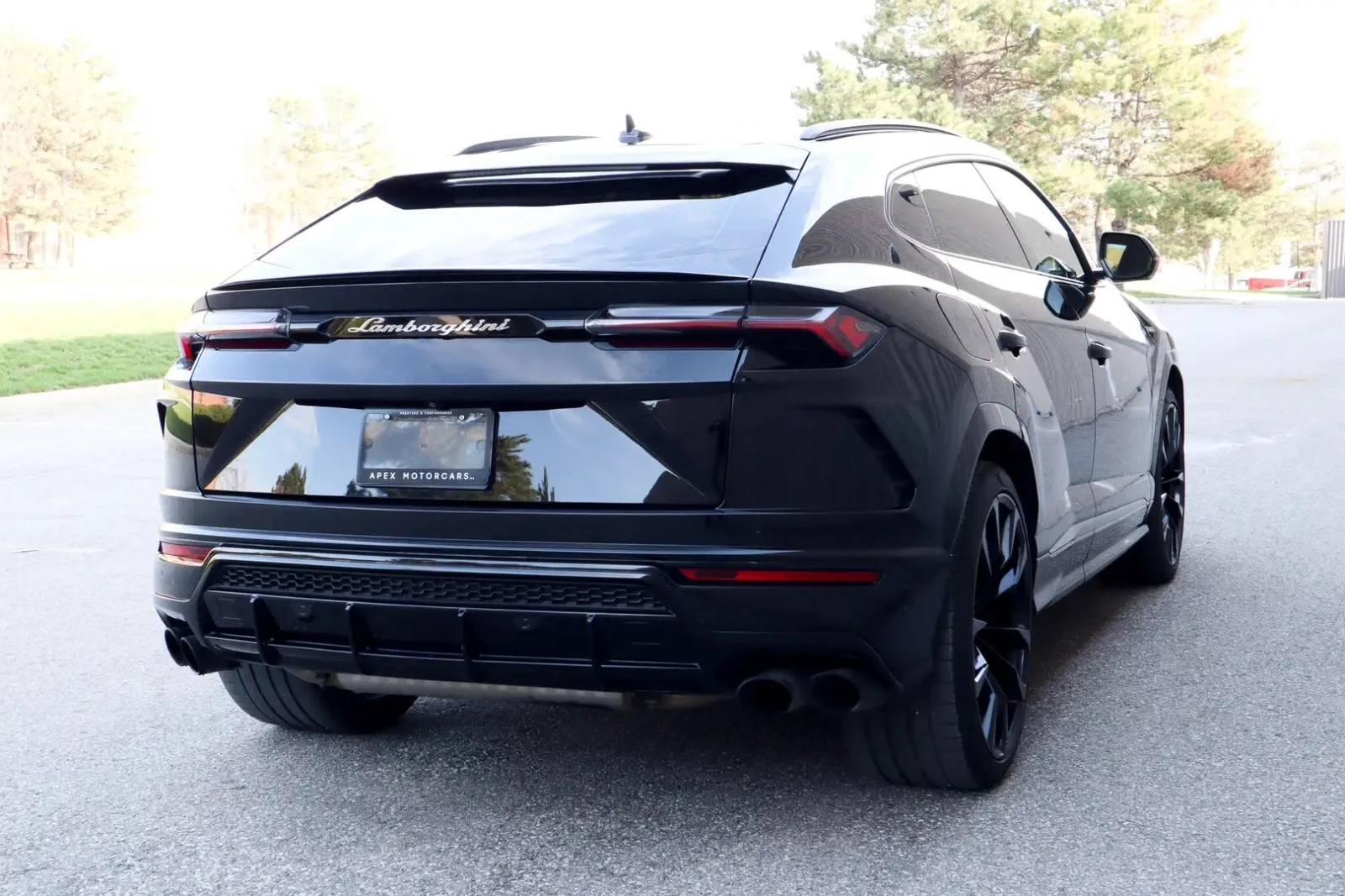 Lamborghini Urus ALCANTA* DISTRONIC* HUD* 360* ОБДУХ* , снимка 6 - Автомобили и джипове - 55979036