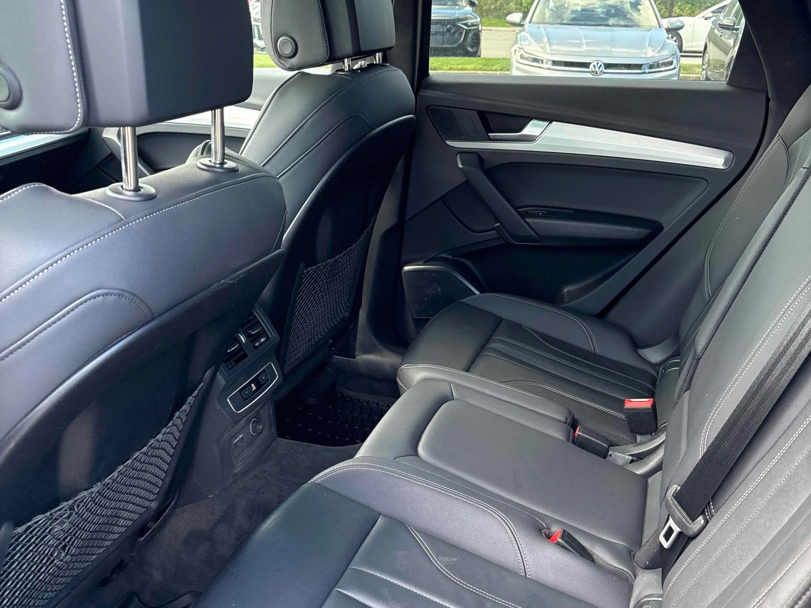 Audi Q5 * Progressiv * CARFAX * ОТ ПРЕДСТАВИТЕЛСТВО* , снимка 11 - Автомобили и джипове - 56074308