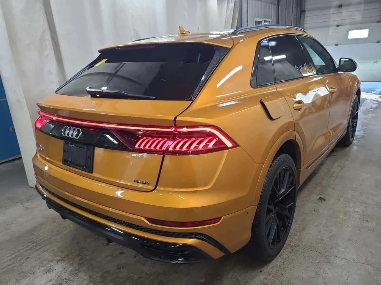 Audi Q8, снимка 2 - Автомобили и джипове - 56707931