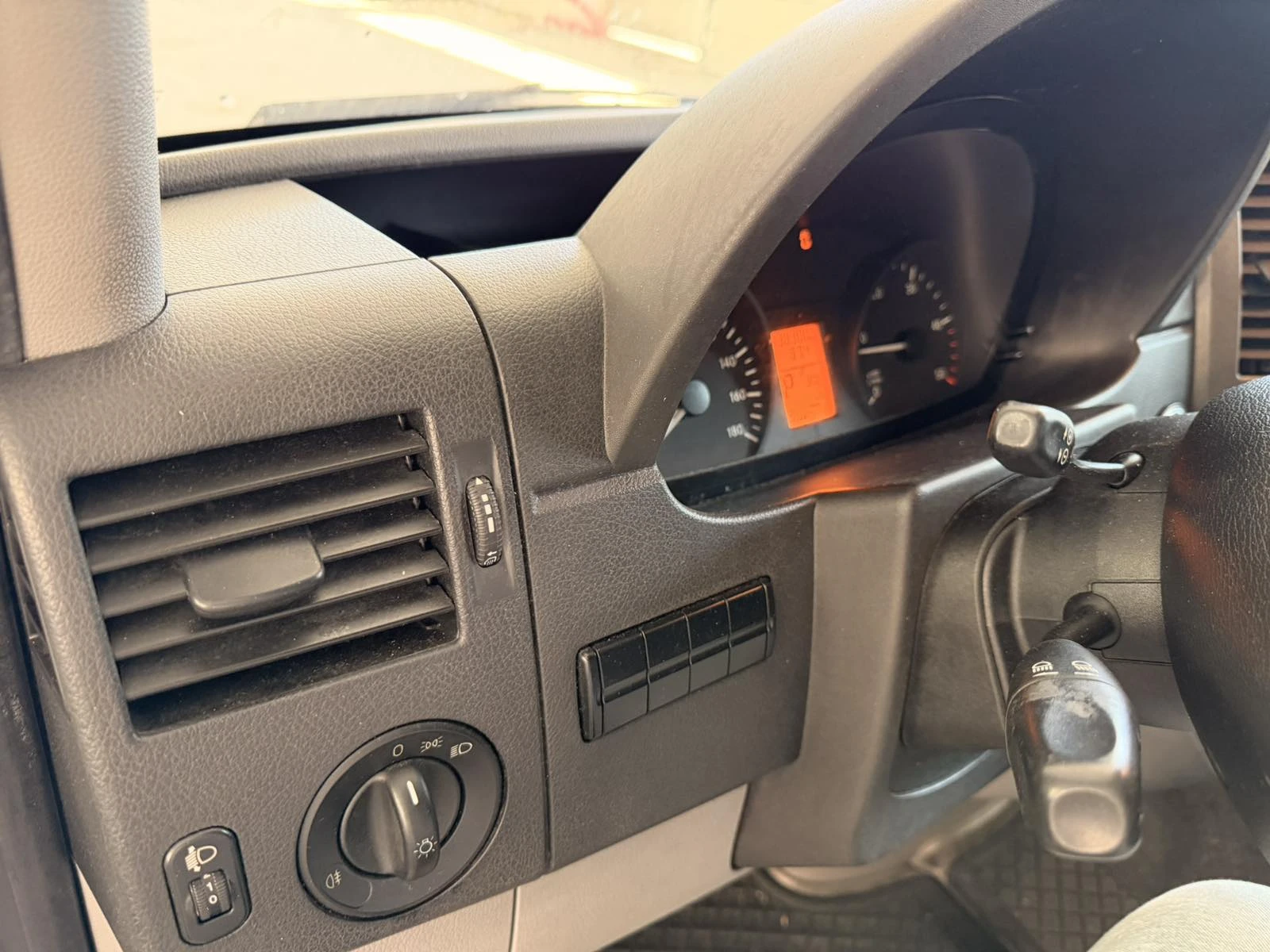 Mercedes-Benz 316, снимка 8 - Бусове и автобуси - 55681364