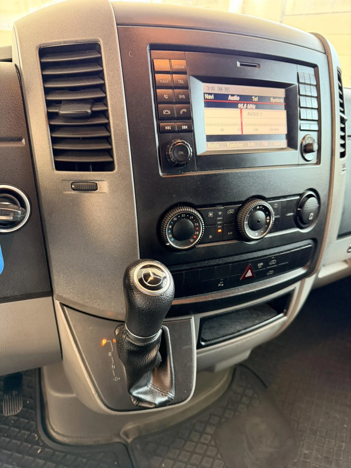 Mercedes-Benz 316, снимка 9 - Бусове и автобуси - 55681364