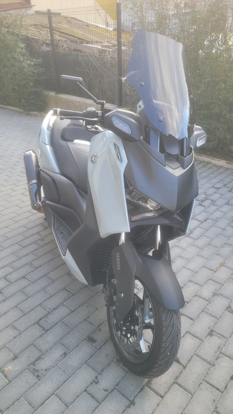 Yamaha X-max Tech Max + euro 5+ Akrapovic 