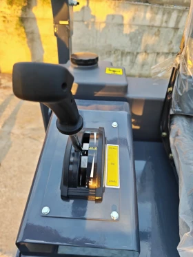Валяк BOMAG ЧИСТО НОВИ, снимка 6