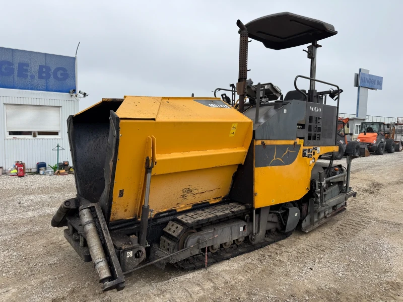 Асфалтополагаща машина Volvo ABG 2820, снимка 6 - Индустриална техника - 53123039