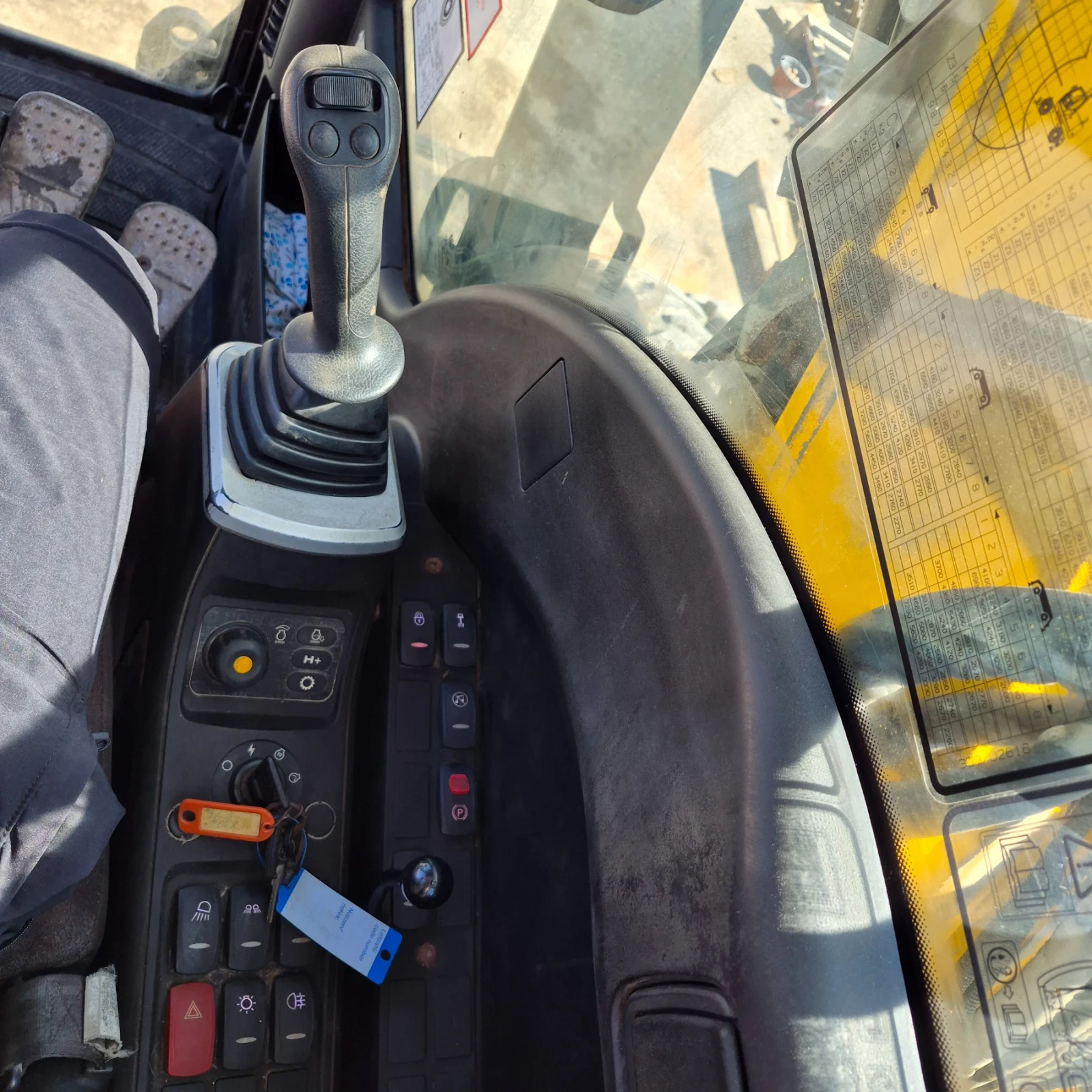 Багер JCB W145, снимка 8 - Индустриална техника - 54916592
