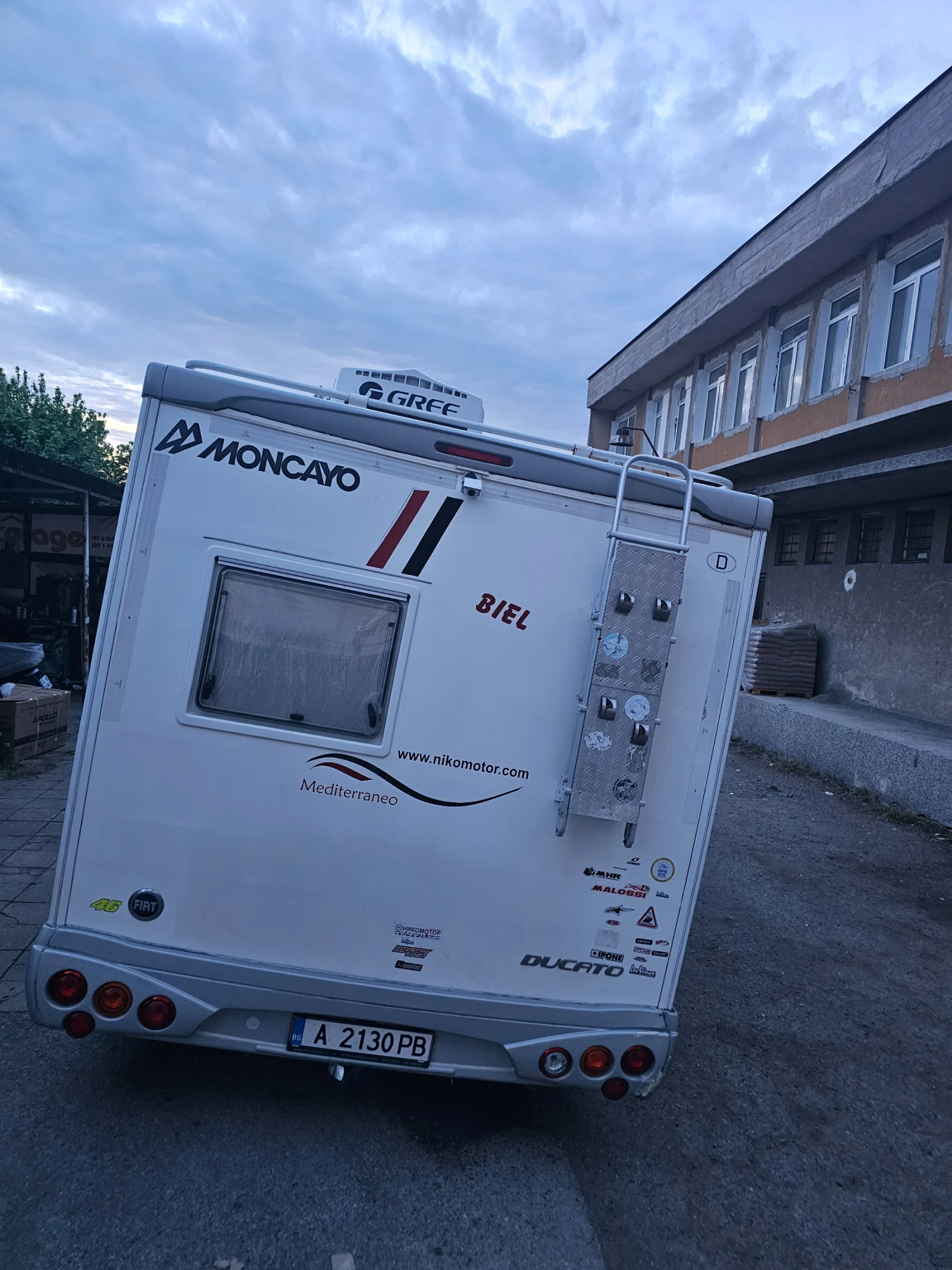  Fiat  130 | Mobile.bg   11