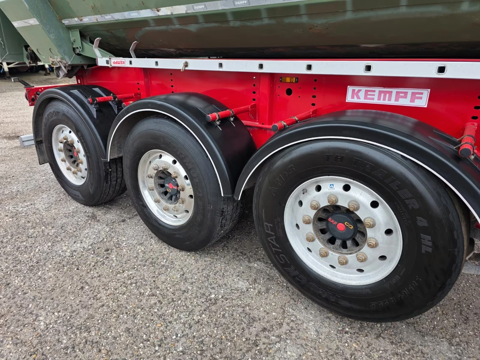 Полуремарке Schwarzmuller KEMPF, 26m3, 6080kg, ALCOA, боге, снимка 7 - Ремаркета - 55136301
