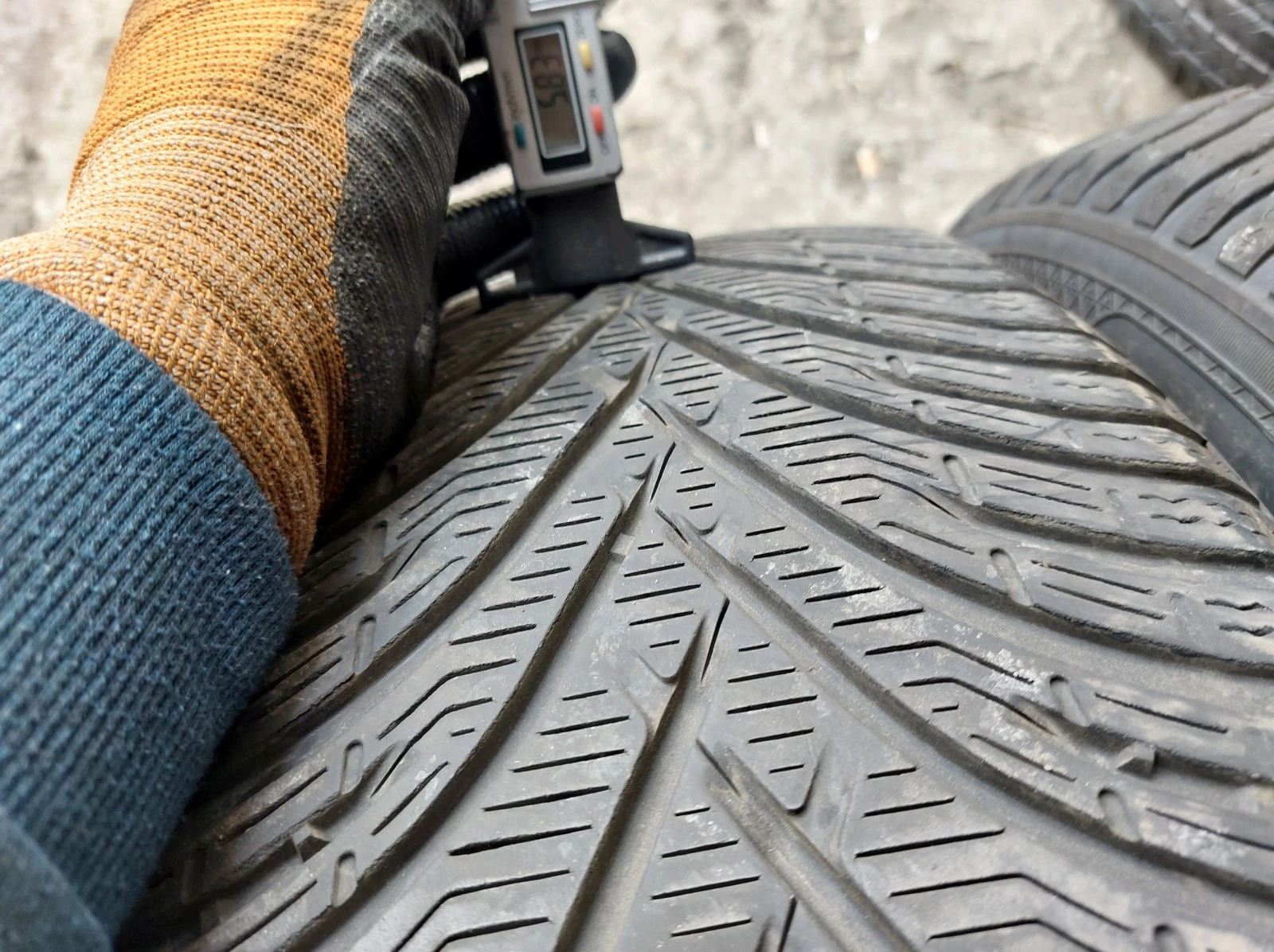 ���� 235/55R17 | Mobile.bg � ����������� 4